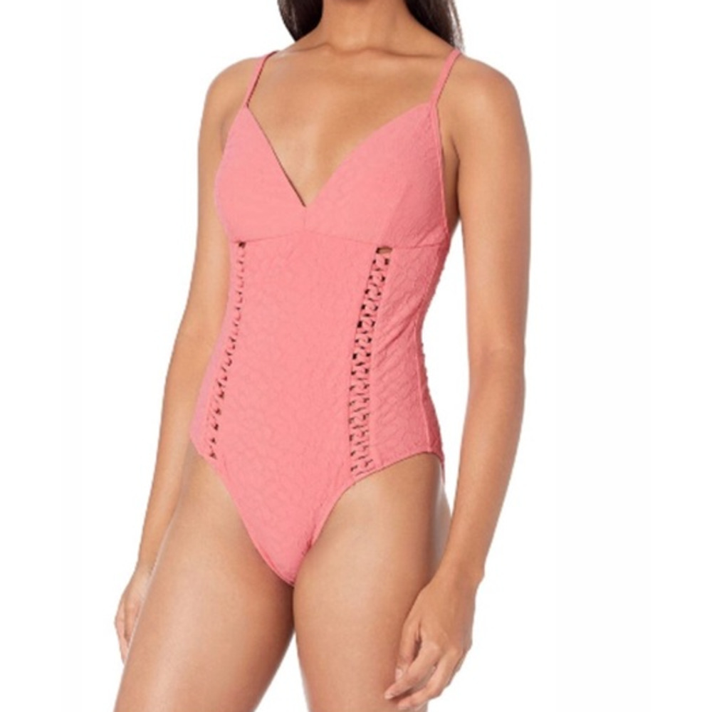 Jessica Simpson MELON Rose Bay Textured Jacquard One-Piece Swimsuit Medium NWT